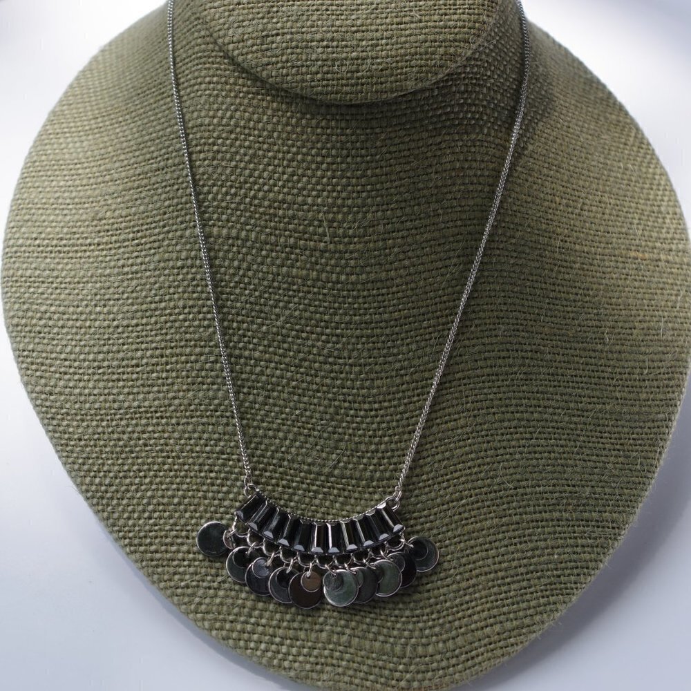 Women`s silver tone / gun metal necklace. 16in. - Picture 2 of 5